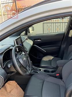 تۆیۆتا کۆرۆلا کرۆس